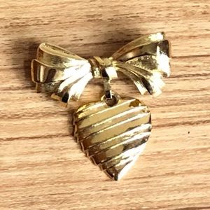 Vintage Avon Bow and Heart Pin